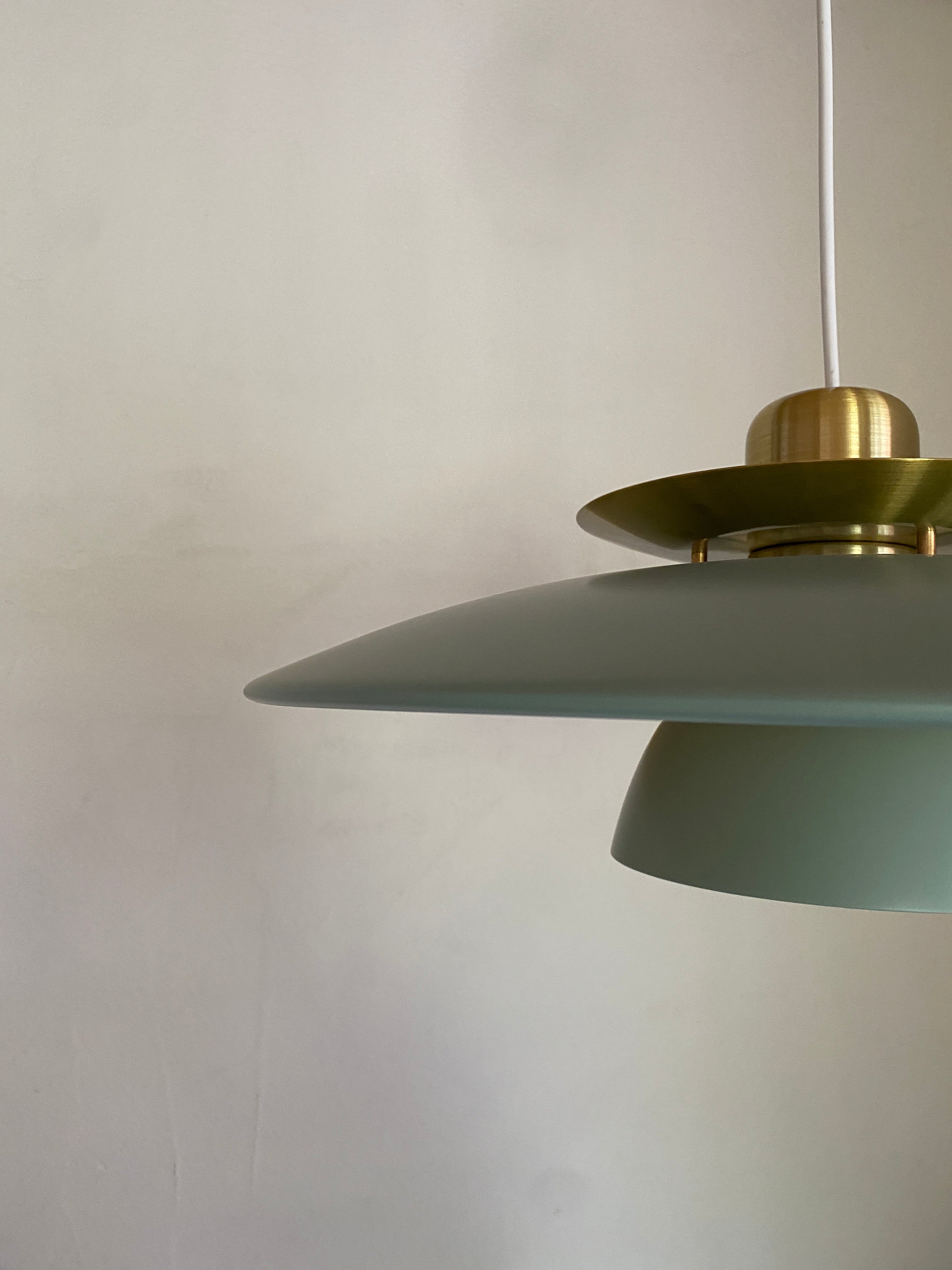 Skøn mørkegrøn lampe
