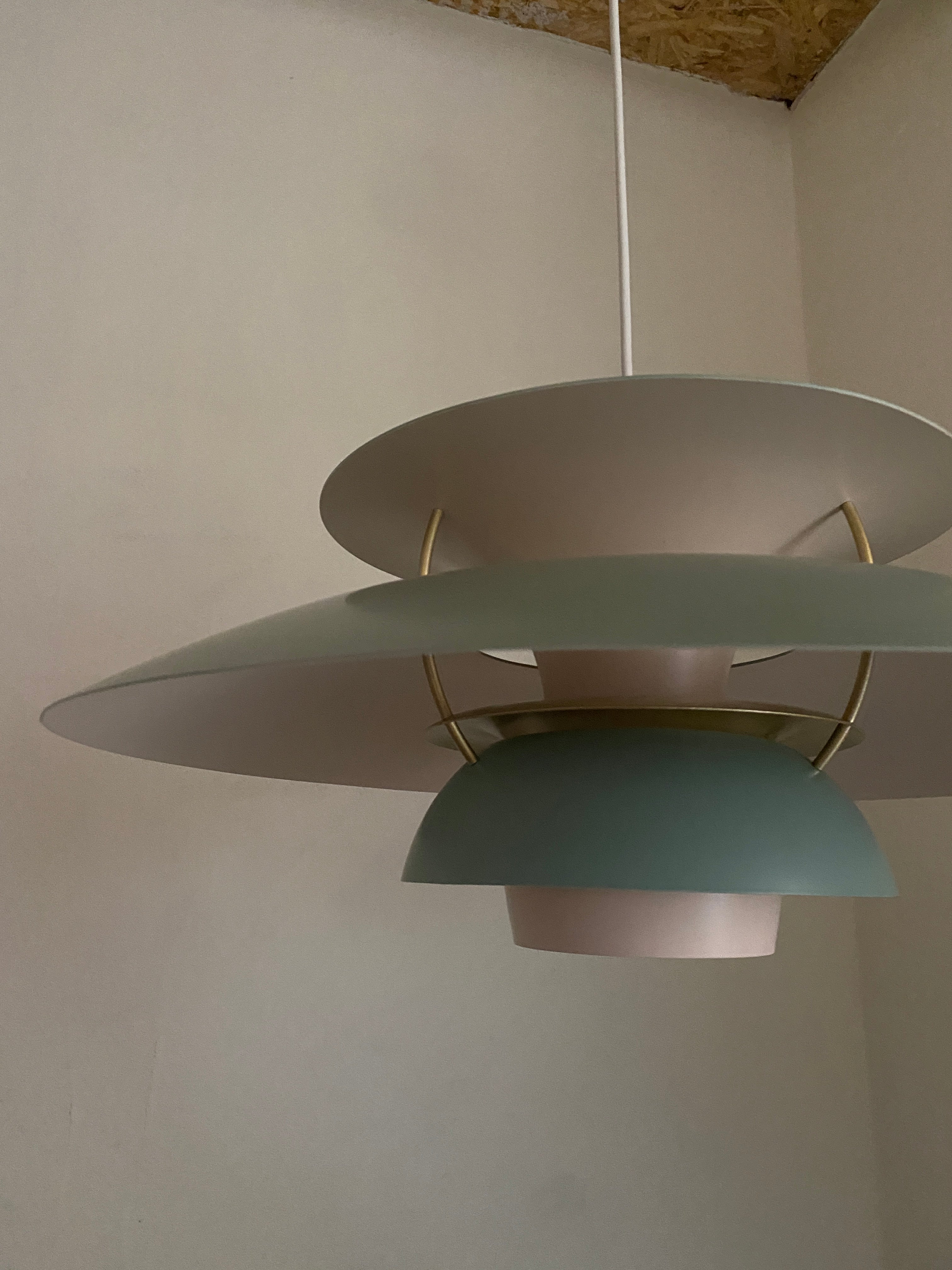 Skøn PH5 lampe i grøn og beige