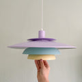 Trefarvet lampe